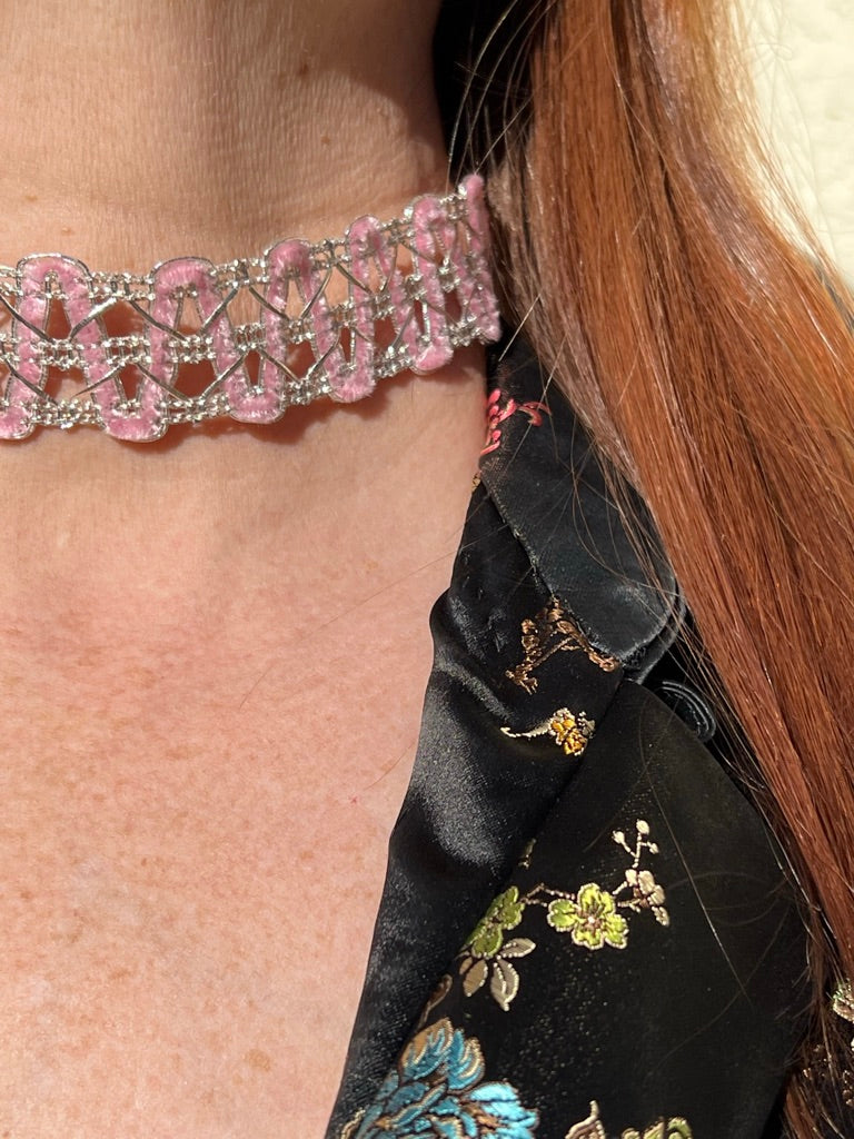 Momoiro Pink Choker