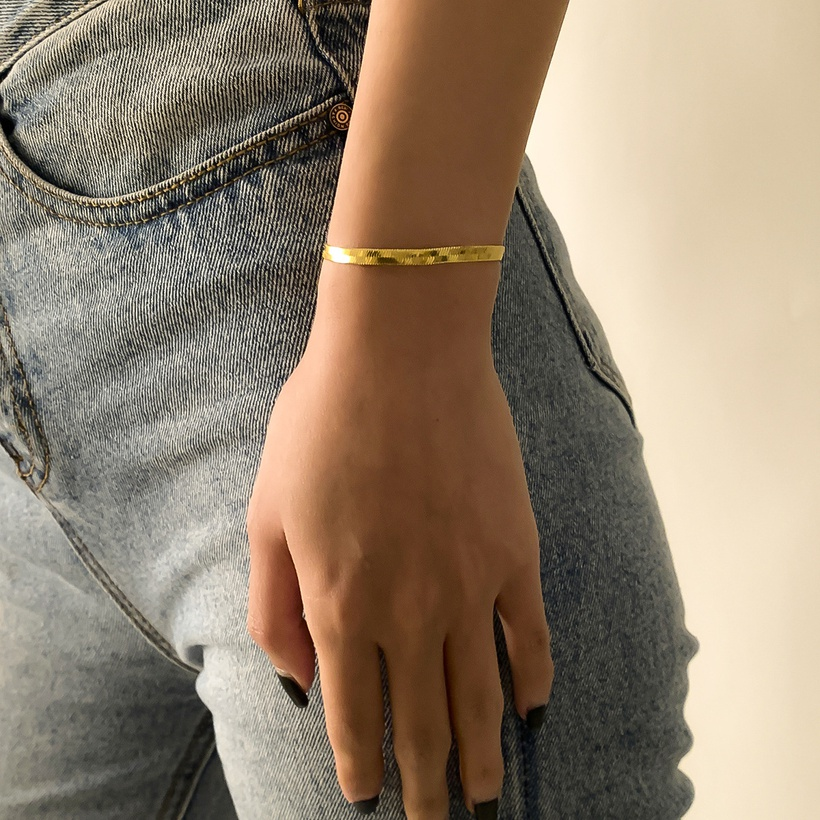 Gold Herringbone Bracelet